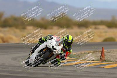 media/Jan-15-2023-SoCal Trackdays (Sun) [[c1237a034a]]/Turn 15 (1pm)/